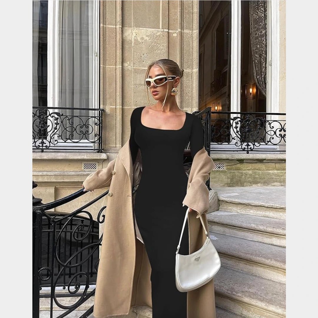 Robe Maxi Sculptante à Manches Longues et Col Carré